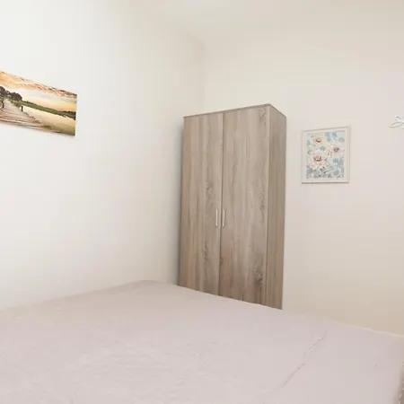 Artist's Alley By Corfuescapes *